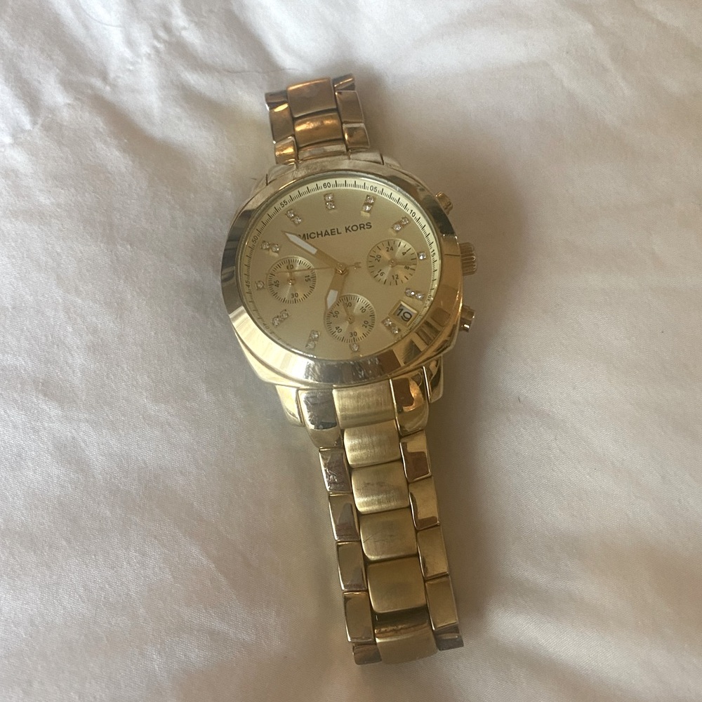 Unisex Gold Michael Kors watch